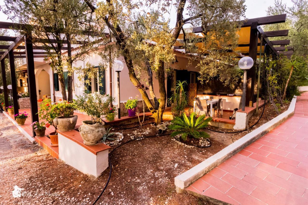 Villa Anna Residence Rodi Rodi Garganico Exterior photo